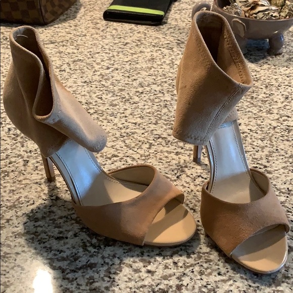 Steve Madden heels - Picture 1 of 2